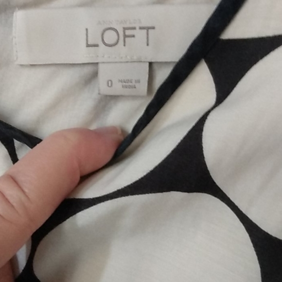 Dress - Picture 4 of 4